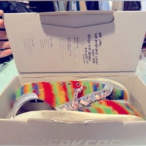 AUTHENTIC GOLDEN GOOSE